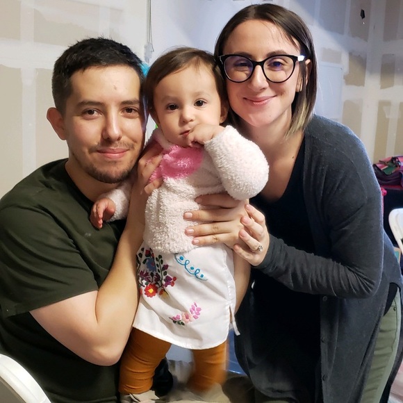 Meet your Posher, Alexah - Picture 4 of 8